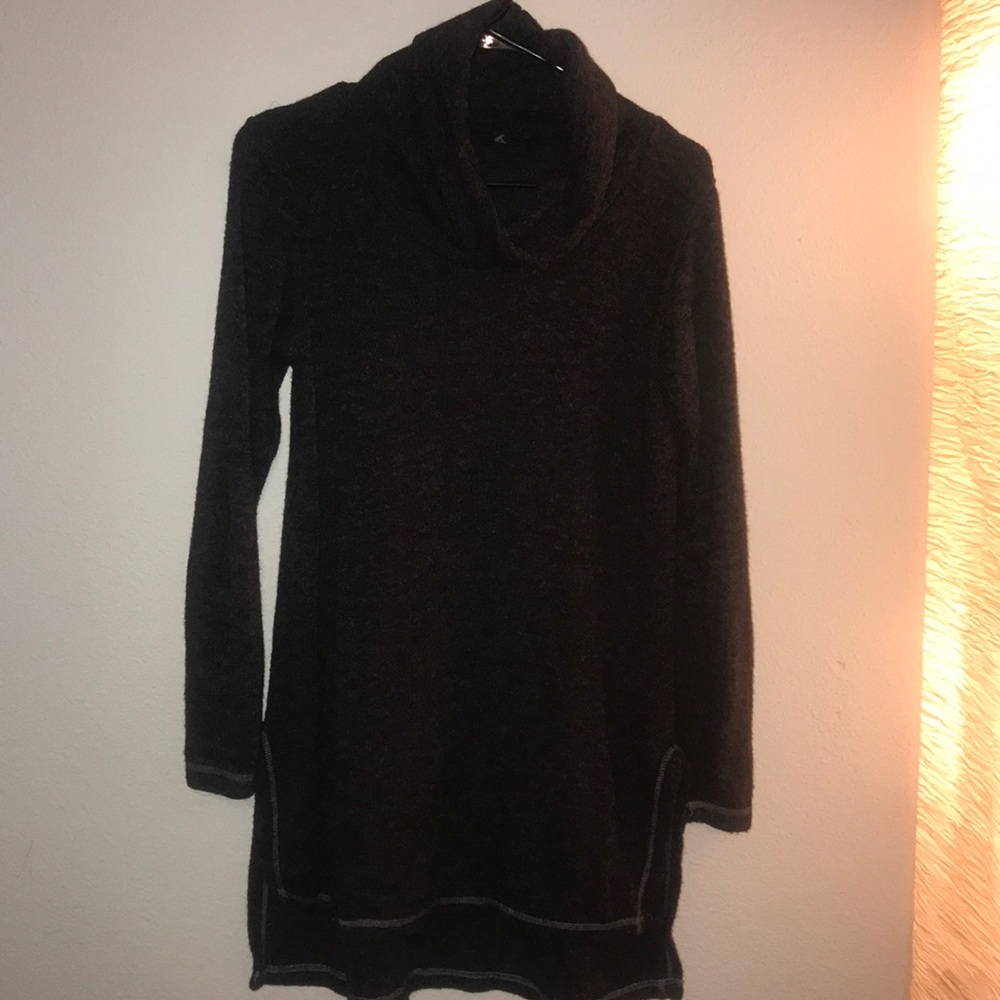 Yak n Yeti long sweater